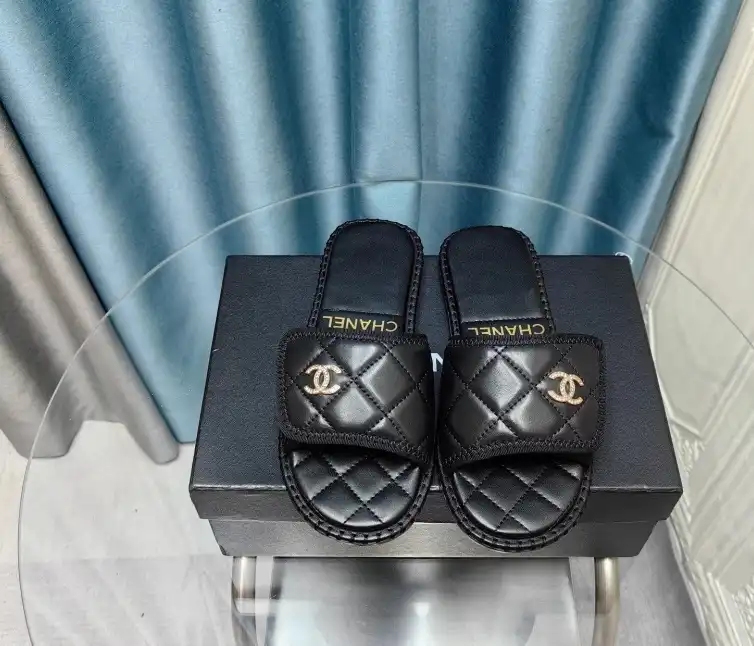 hype Chanel Slippers