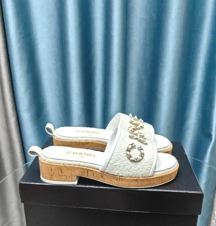 hype Chanel Slippers