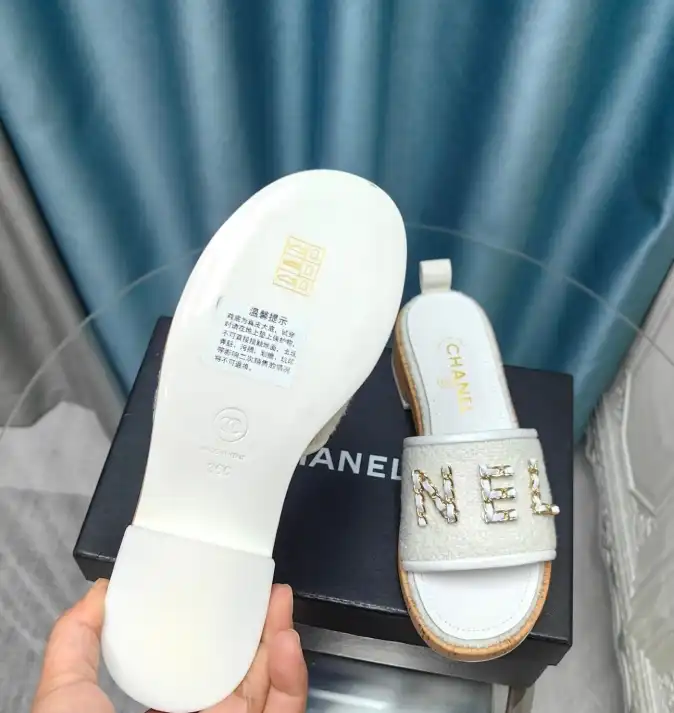 hype Chanel Slippers