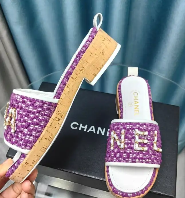 hype Chanel Slippers