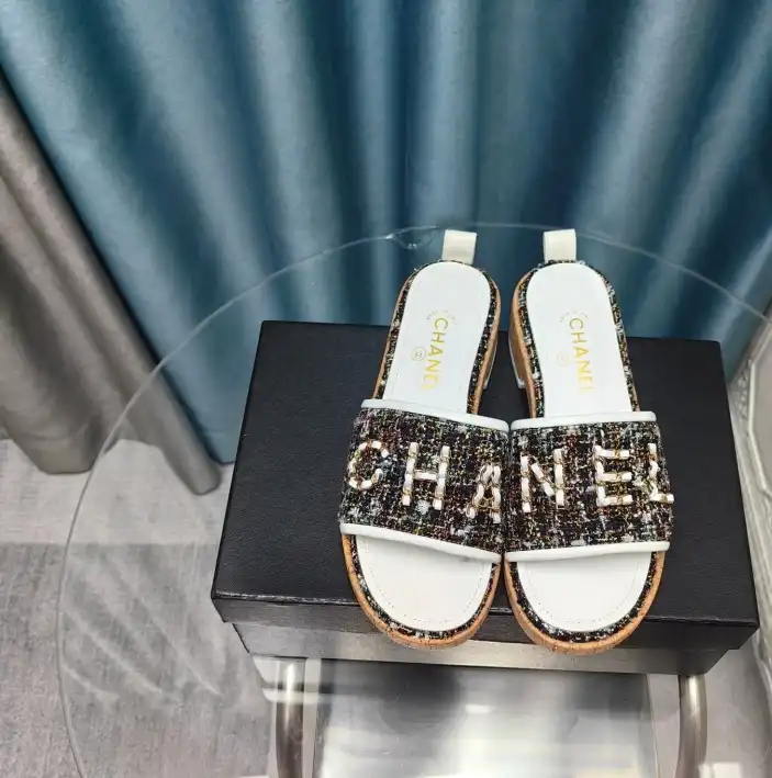 hype Chanel Slippers