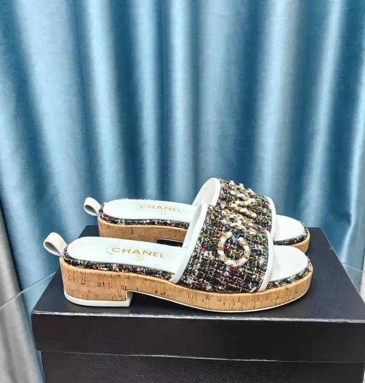 hype Chanel Slippers