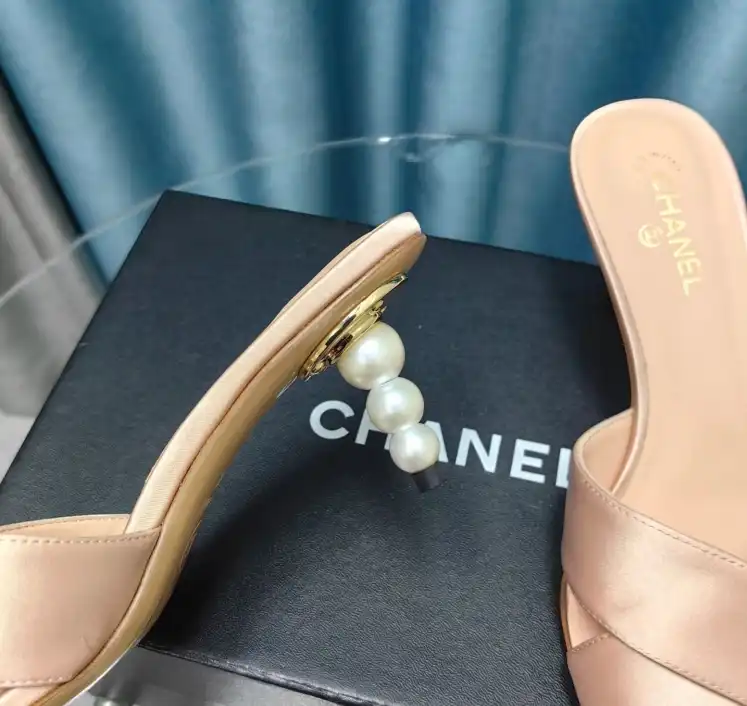 hype Chanel Slippers