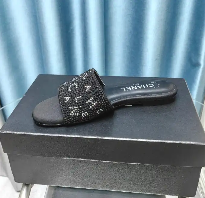 hype Chanel Slippers