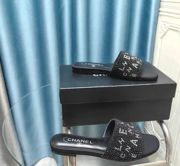 hype Chanel Slippers