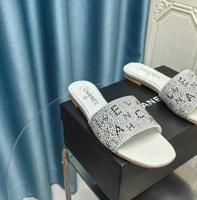 hype Chanel Slippers