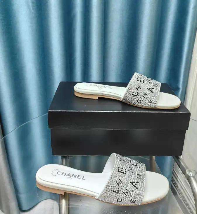 hype Chanel Slippers