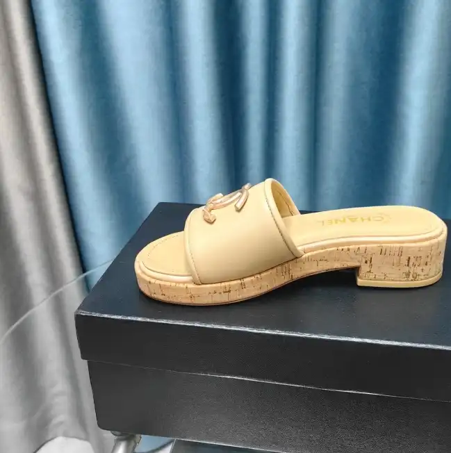 hype Chanel Slippers