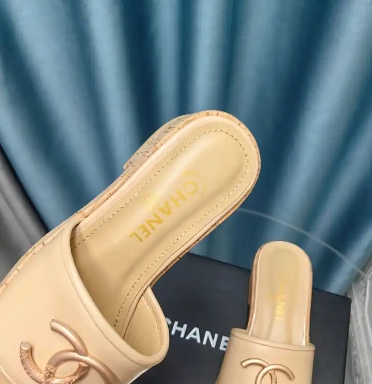 hype Chanel Slippers