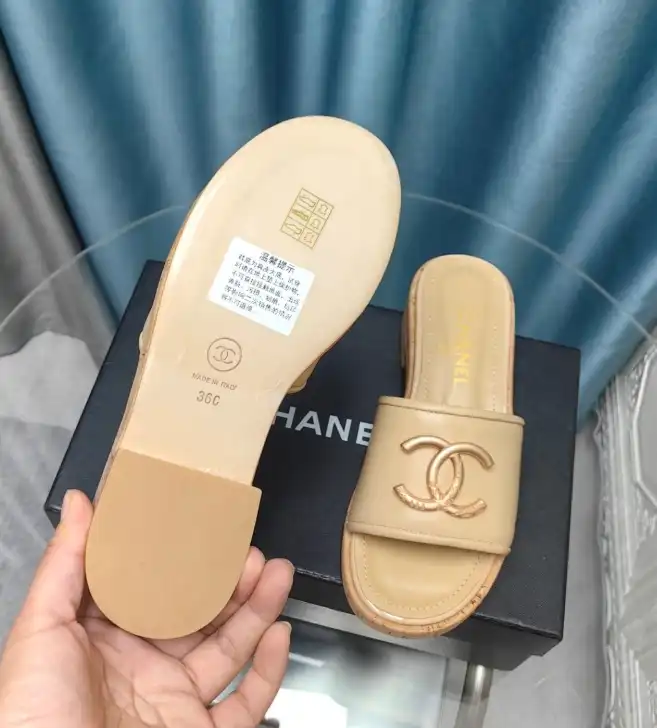 hype Chanel Slippers