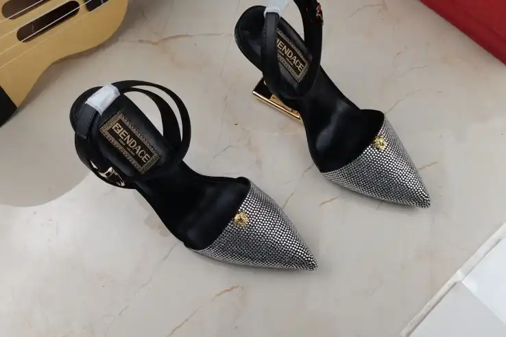 hype Givenchy High Heels