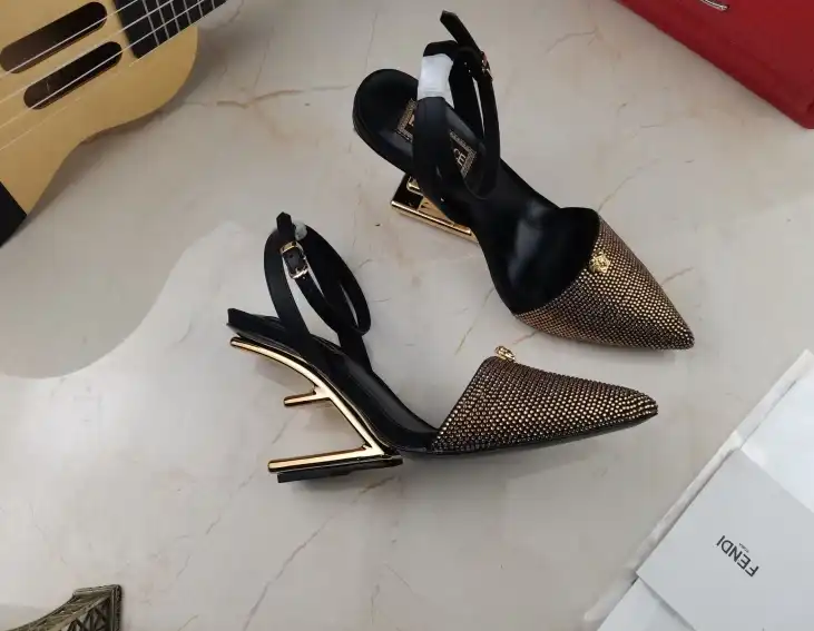 hype Givenchy High Heels