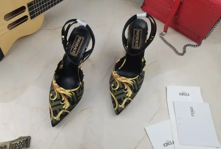 hype Givenchy High Heels