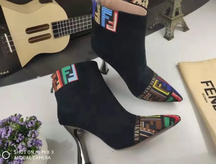 hype Fendi Boots