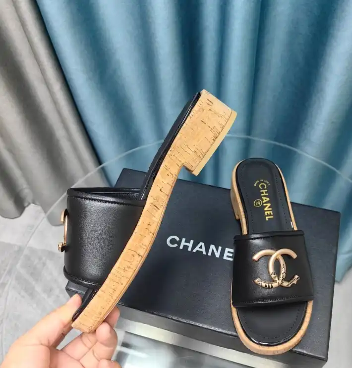 hype Chanel Slippers