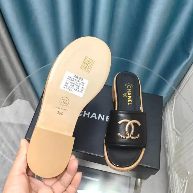 hype Chanel Slippers