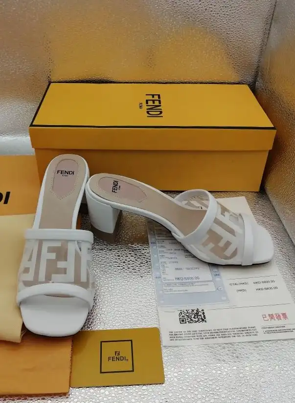 hype Fendi Slippers