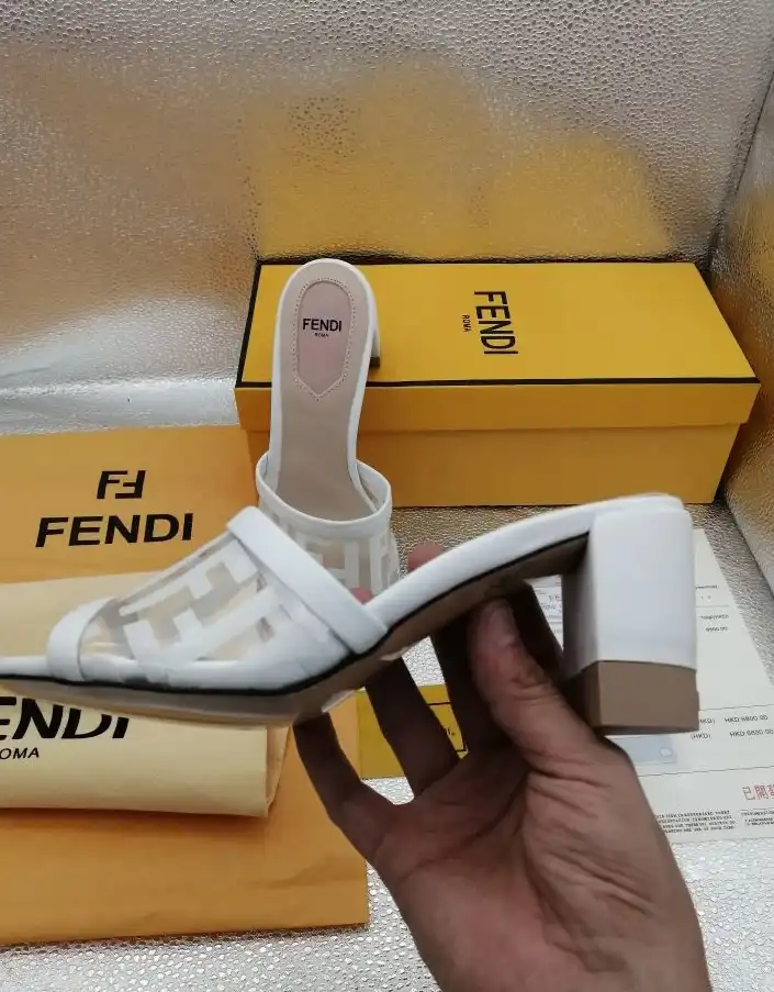 hype Fendi Slippers