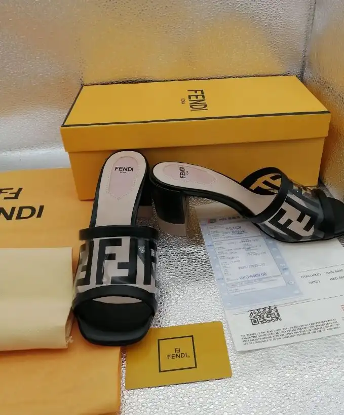 hype Fendi Slippers