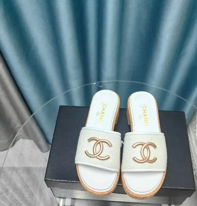 hype Chanel Slippers