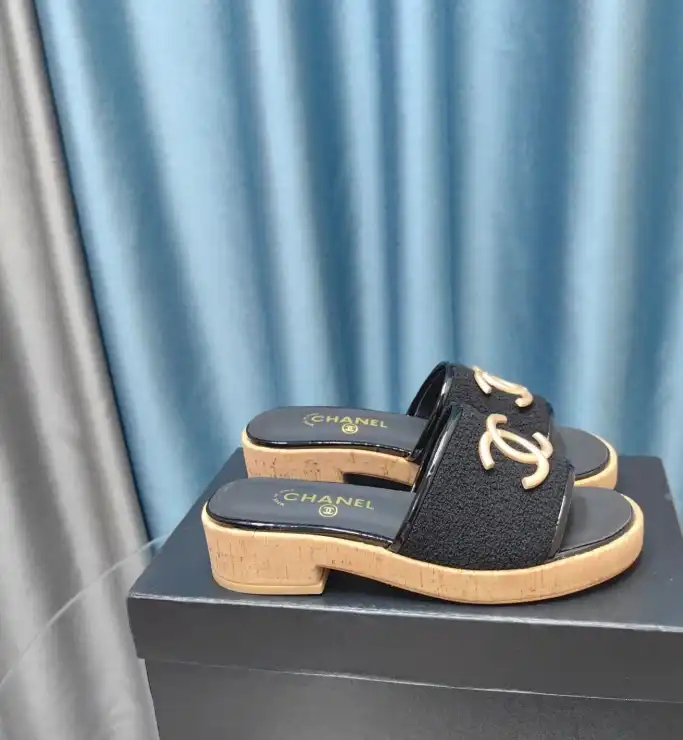 hype Chanel Slippers