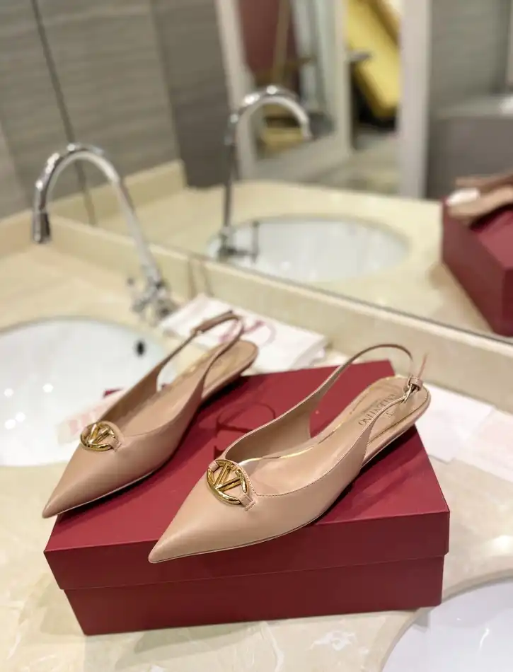 hype Valentino High Heels