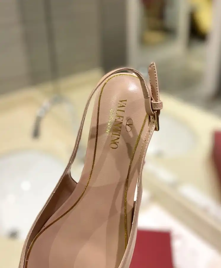 hype Valentino High Heels