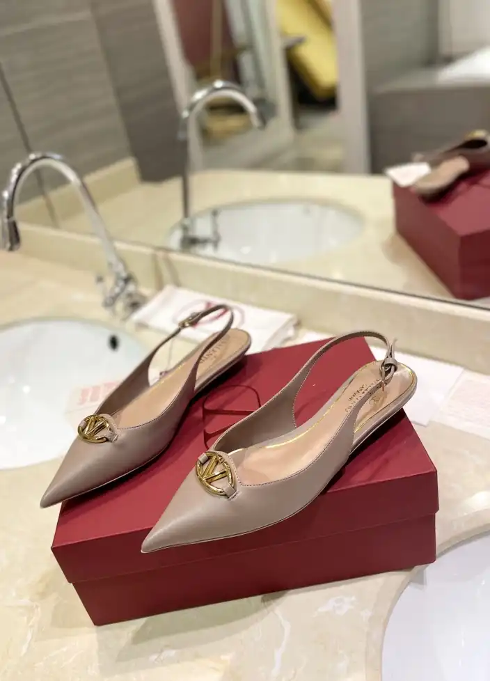 hype Valentino High Heels