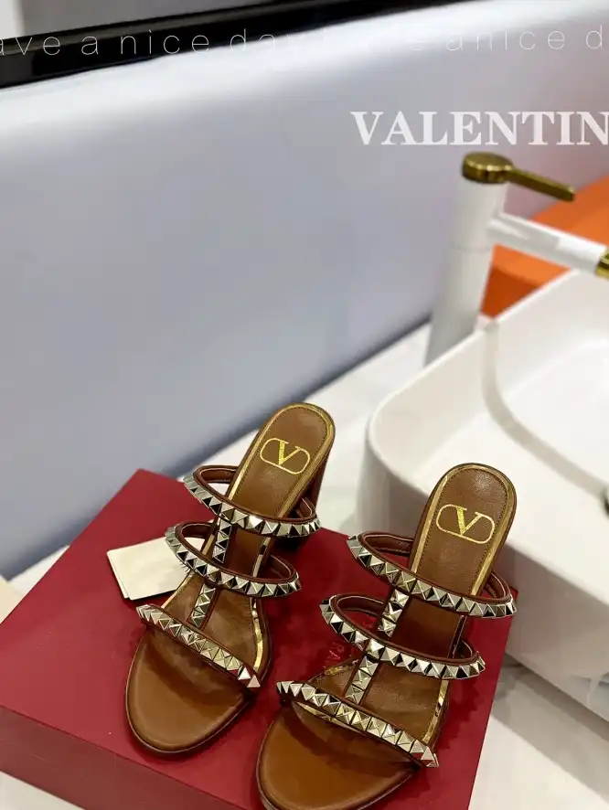 hype Valentino Slippers