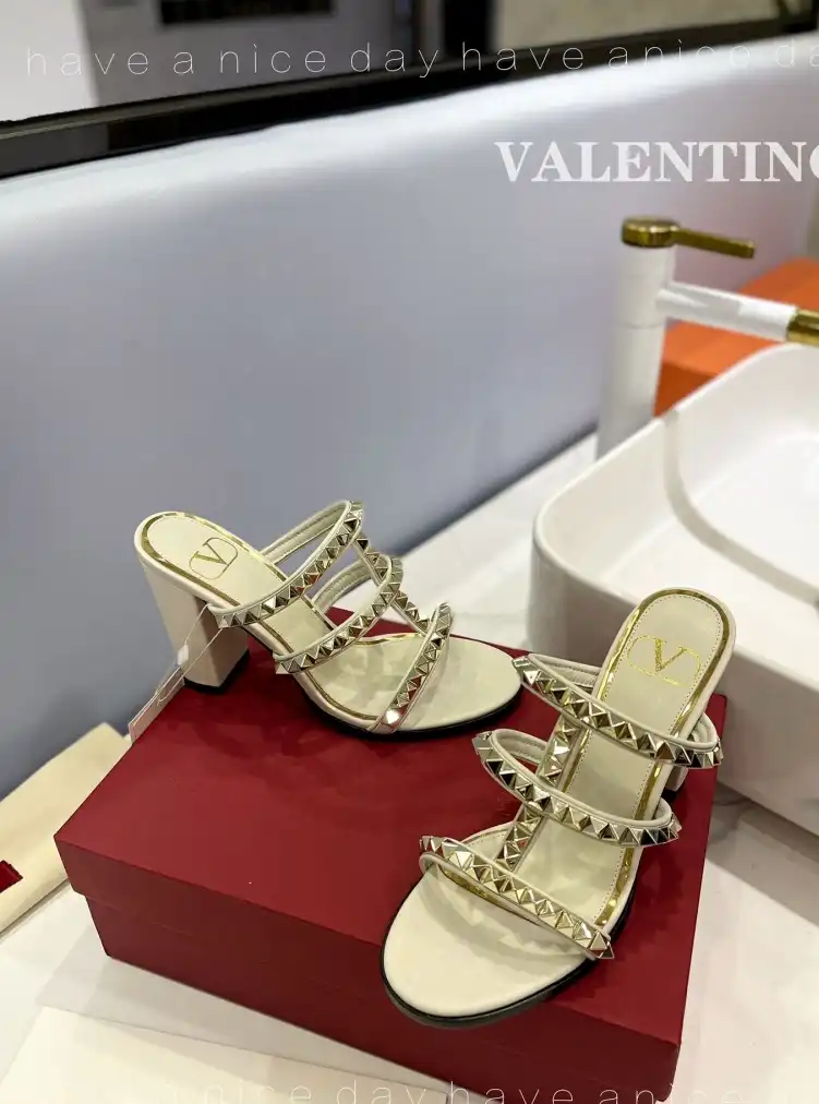 hype Valentino Slippers