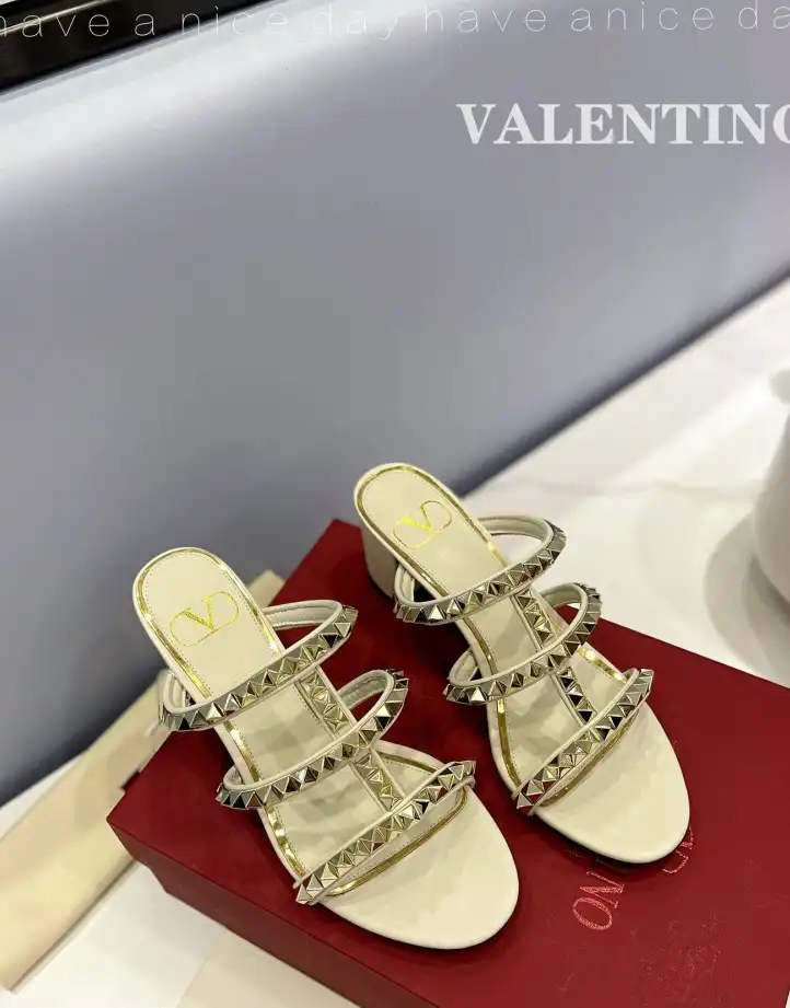 hype Valentino Slippers