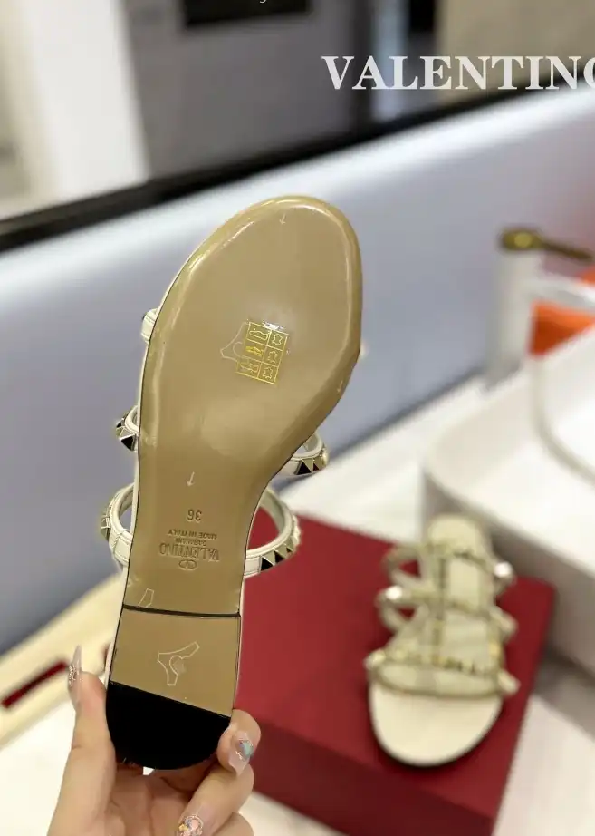 hype Valentino Slippers