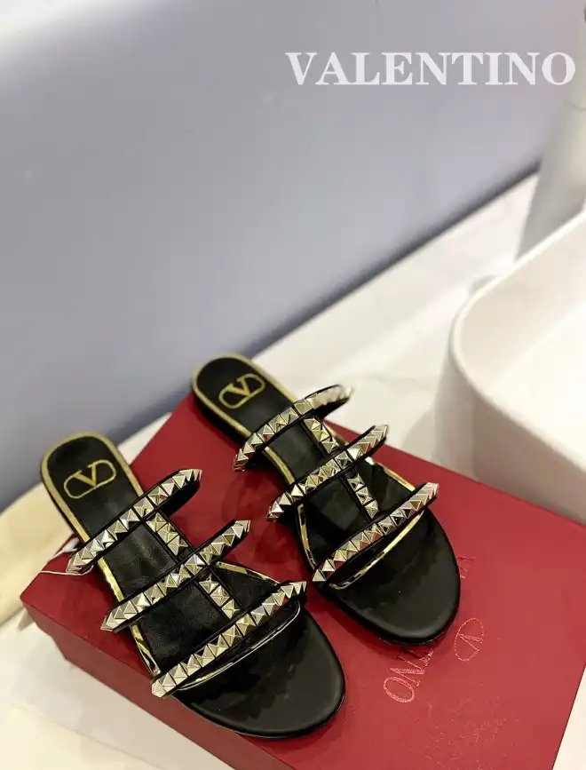 hype Valentino Slippers