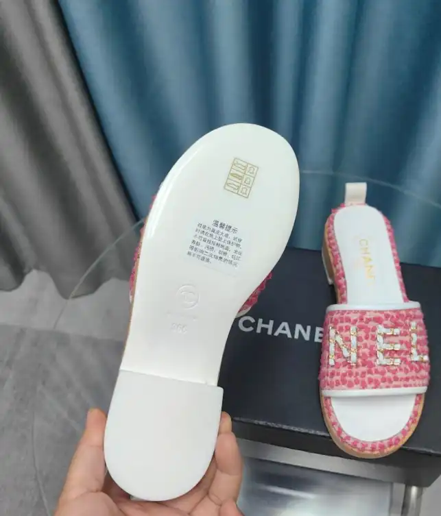 hype Chanel Slippers