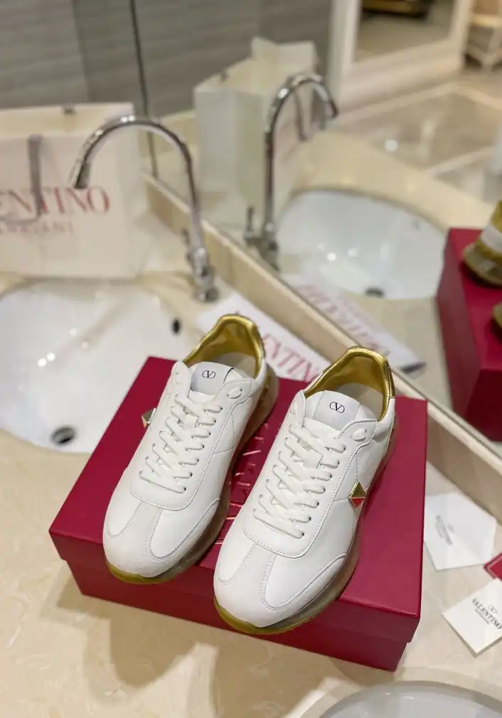 hype Valentino Casual Shoes