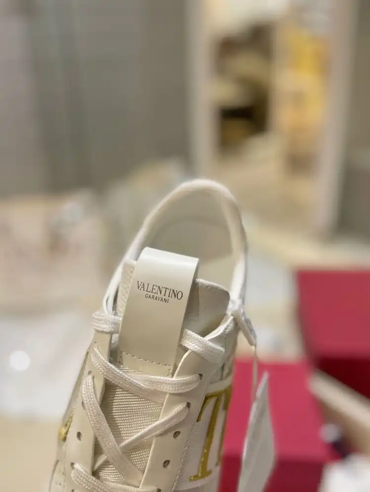 hype Valentino Casual Shoes