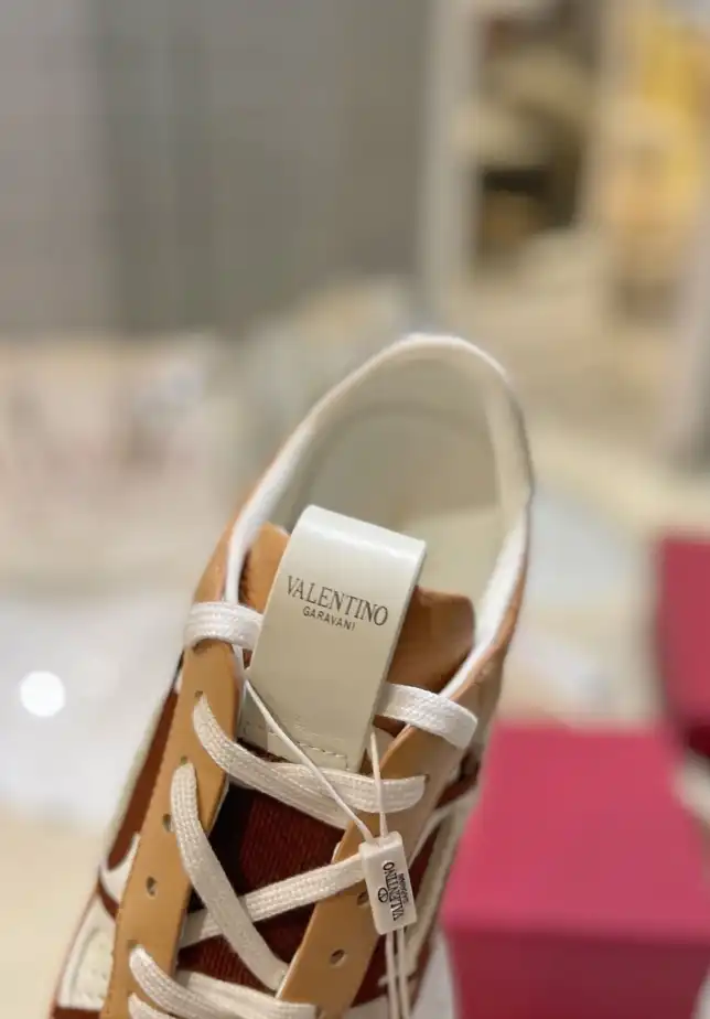 hype Valentino Casual Shoes