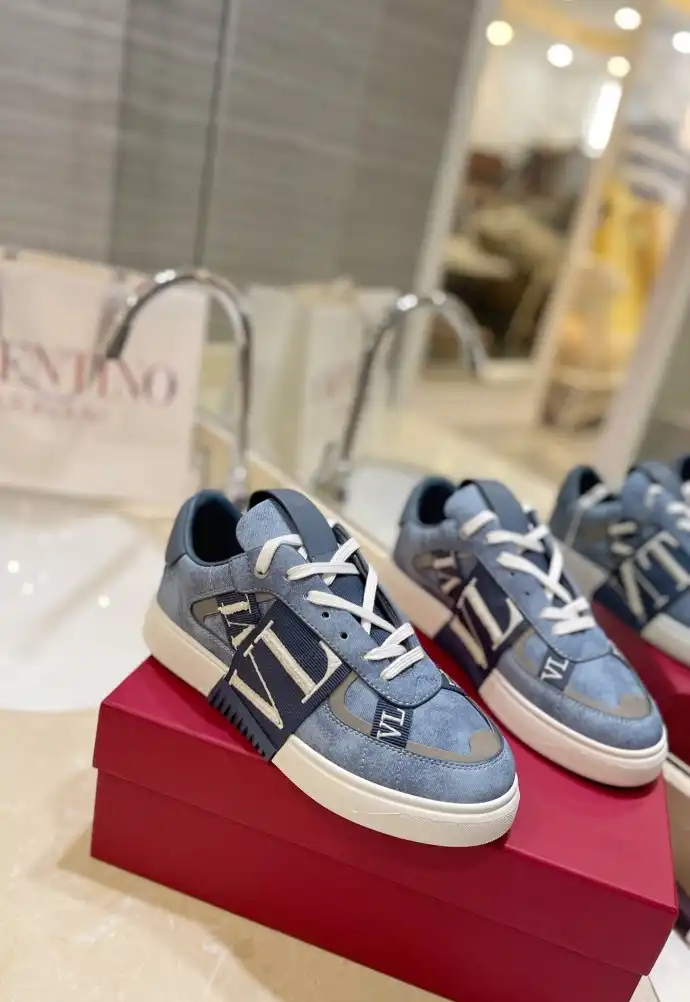 hype Valentino Casual Shoes