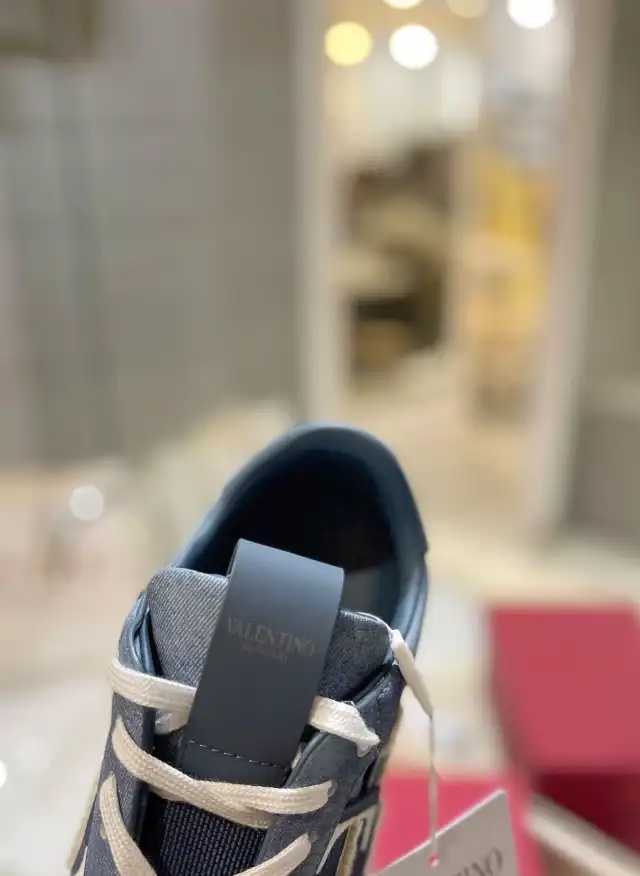 hype Valentino Casual Shoes