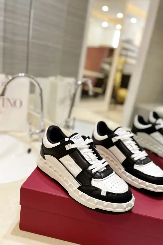 hype Valentino Casual Shoes