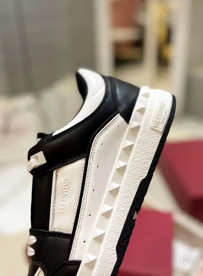 hype Valentino Casual Shoes