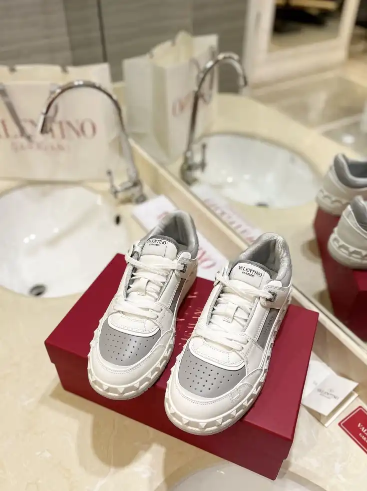 hype Valentino Casual Shoes