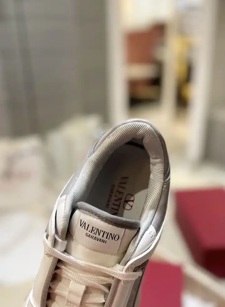 hype Valentino Casual Shoes