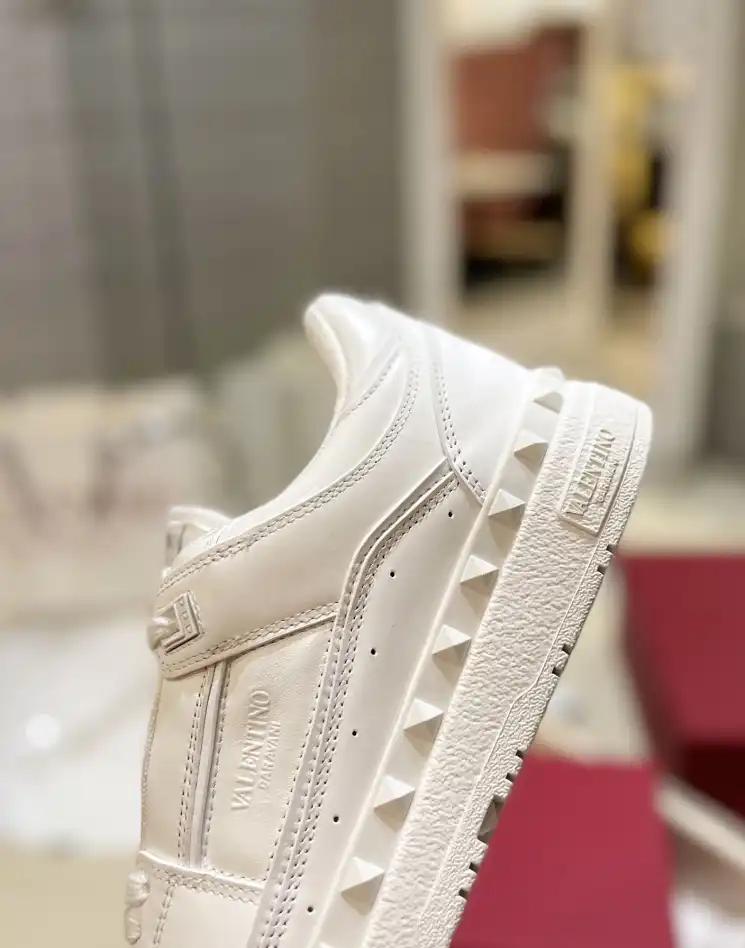 hype Valentino Casual Shoes