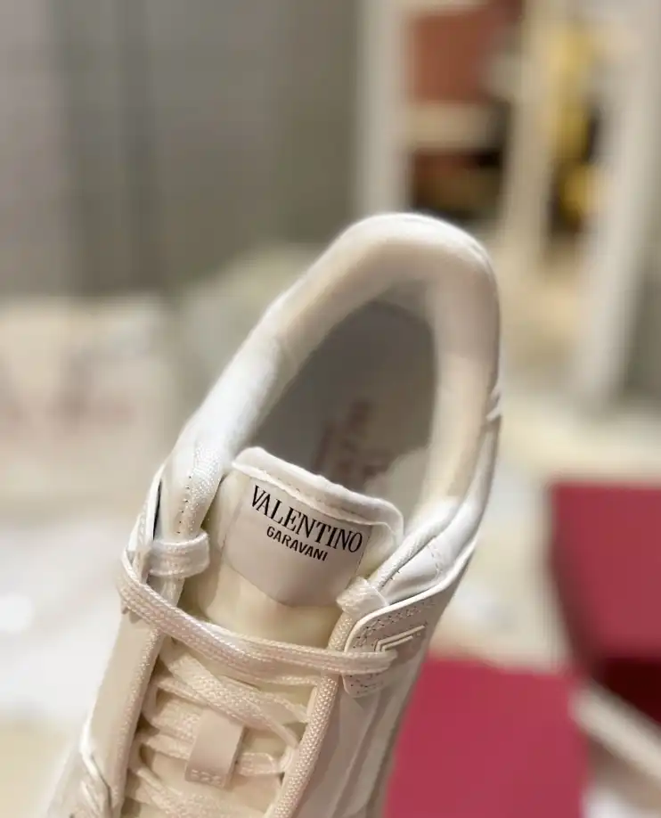 hype Valentino Casual Shoes