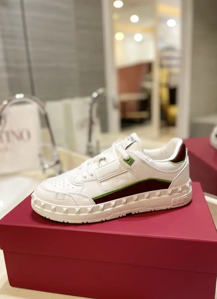 hype Valentino Casual Shoes