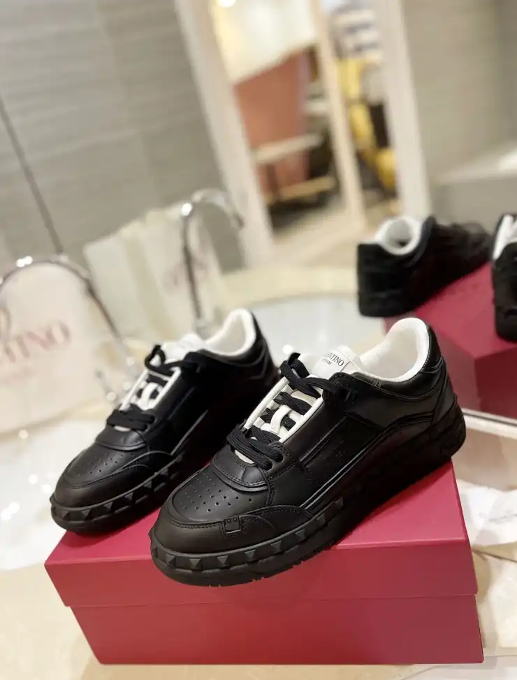 hype Valentino Casual Shoes