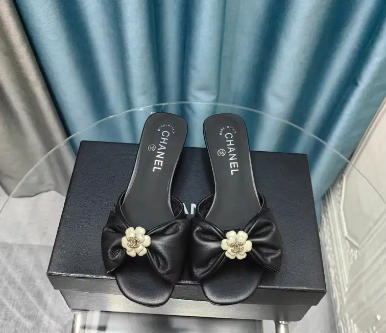 hype Chanel Slippers