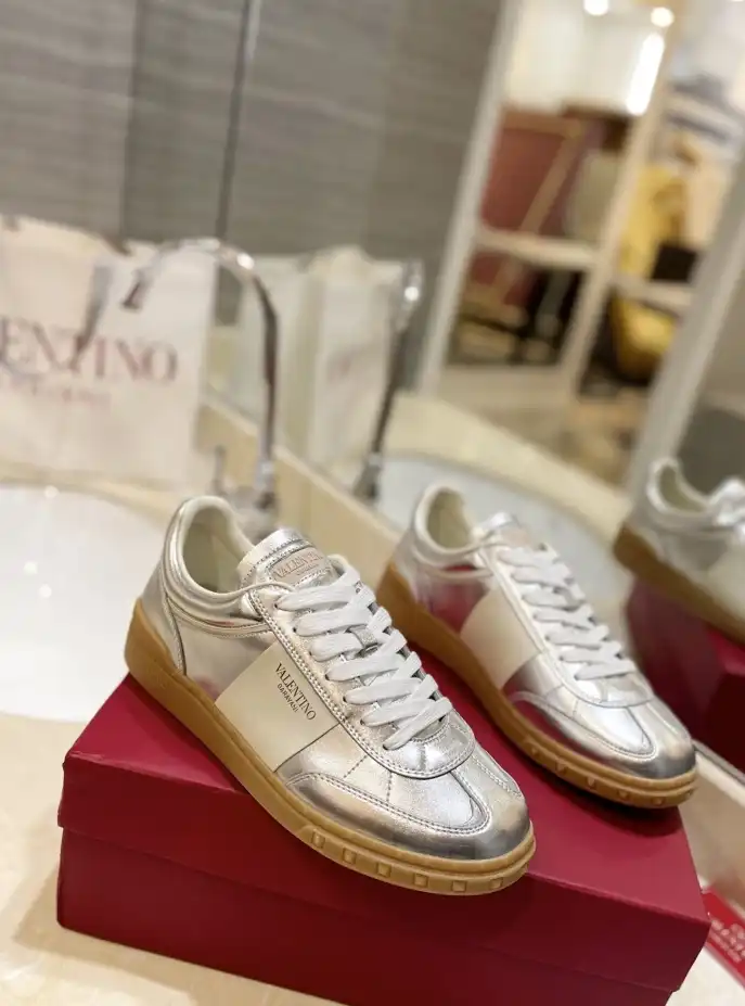 hype Valentino Casual Shoes