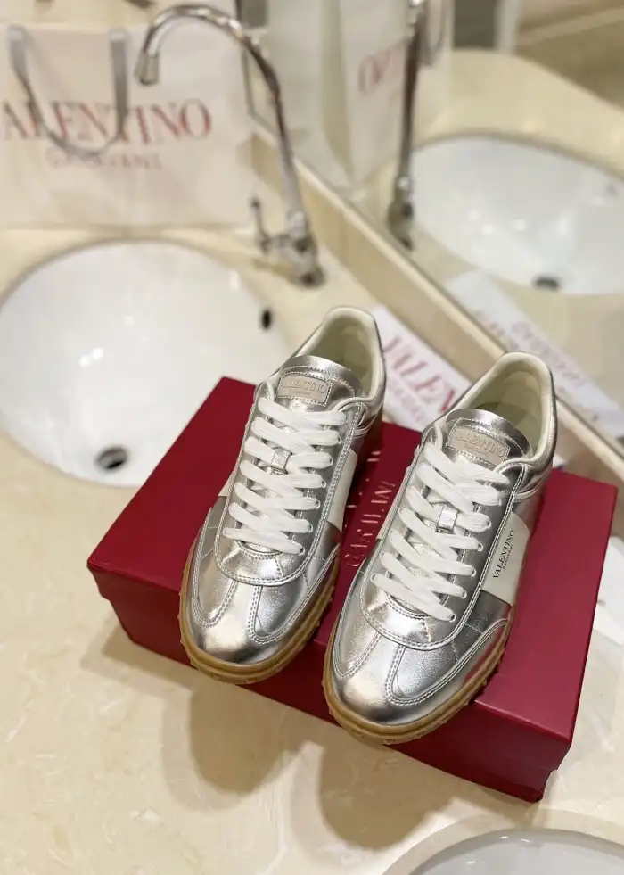 hype Valentino Casual Shoes